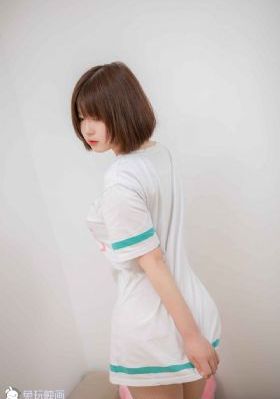 年轻女教师韩国_4KBD在线观看
